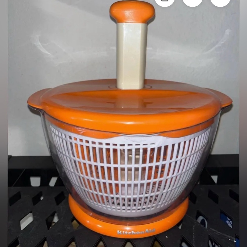Kitchen aid Salad/Fruit Spinner Orange